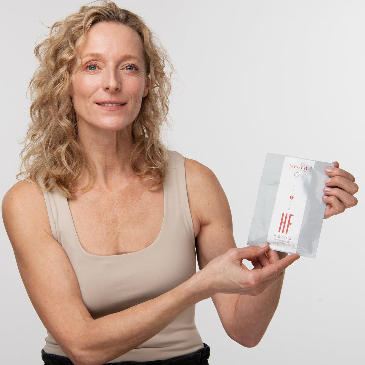 Meder Hydra-Fill Deep Moisturising & Plumping Sheet Mask for Dehydrated, Dry & Tired-Looking Skin
